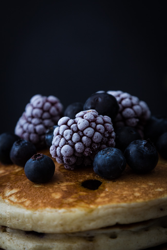 blaubeer-joghurt-pancakes-044