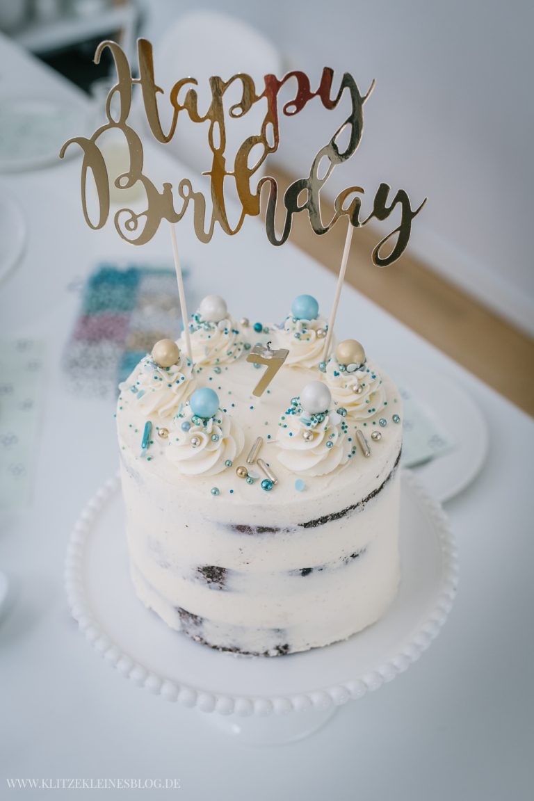 Schokoladen-Vanille-Törtchen mit italienischer Merinque Buttercreme ...