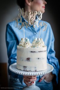 Schokoladen-Vanille-Törtchen mit italienischer Merinque Buttercreme