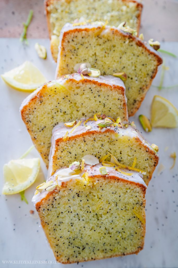 Saftiger Zitronen-Mohn-Kuchen mit Crème fraîche – Hui, schmeckt nach ...