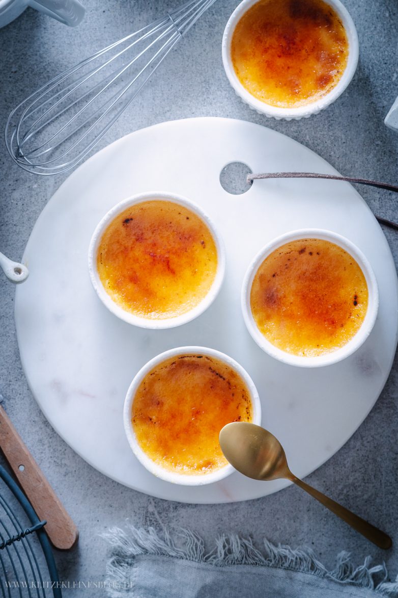 OH MY, easy peasy Crème brûlée! Das einfache Rezept für die Crème aller ... OH MY, easy peasy Crème brûlée! Das einfache Rezept für die Crème aller ...