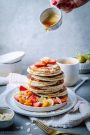 Frühstück ist fertig! Das einfache Rezept für Zitronen-Mohn-Pancakes