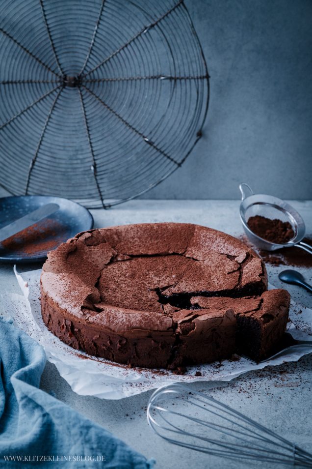 Das einfache Rezept für einen extra saftigen Schokoladenkuchen ohne ...